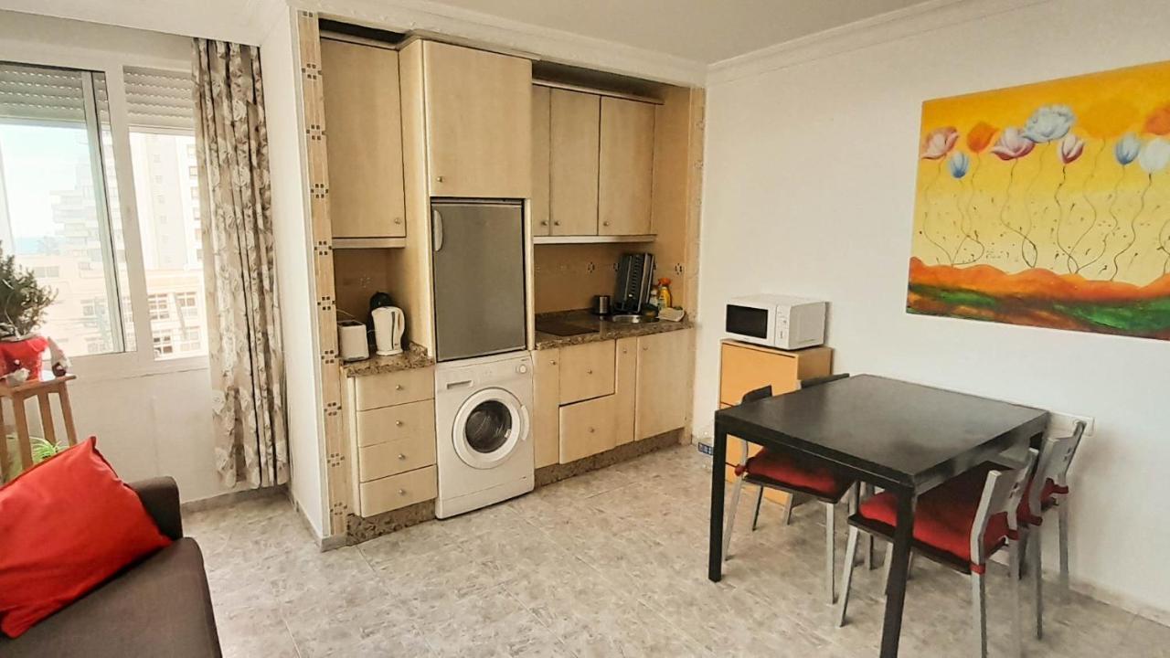 Apartamento En El Centro De Torremolinos توريمولينوس المظهر الخارجي الصورة