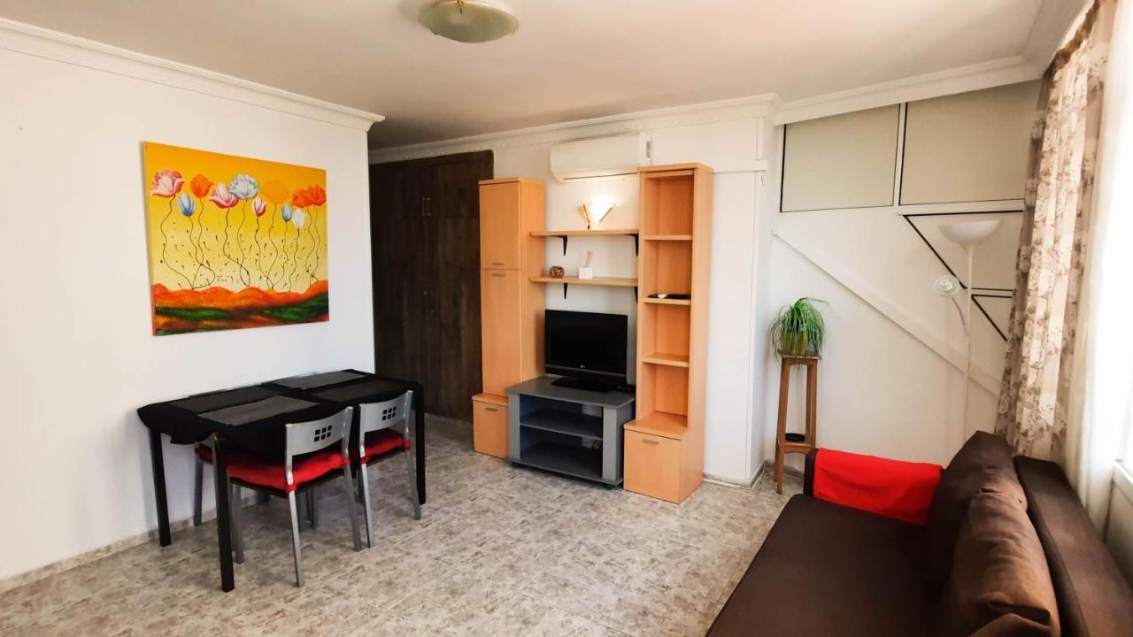 Apartamento En El Centro De Torremolinos توريمولينوس المظهر الخارجي الصورة